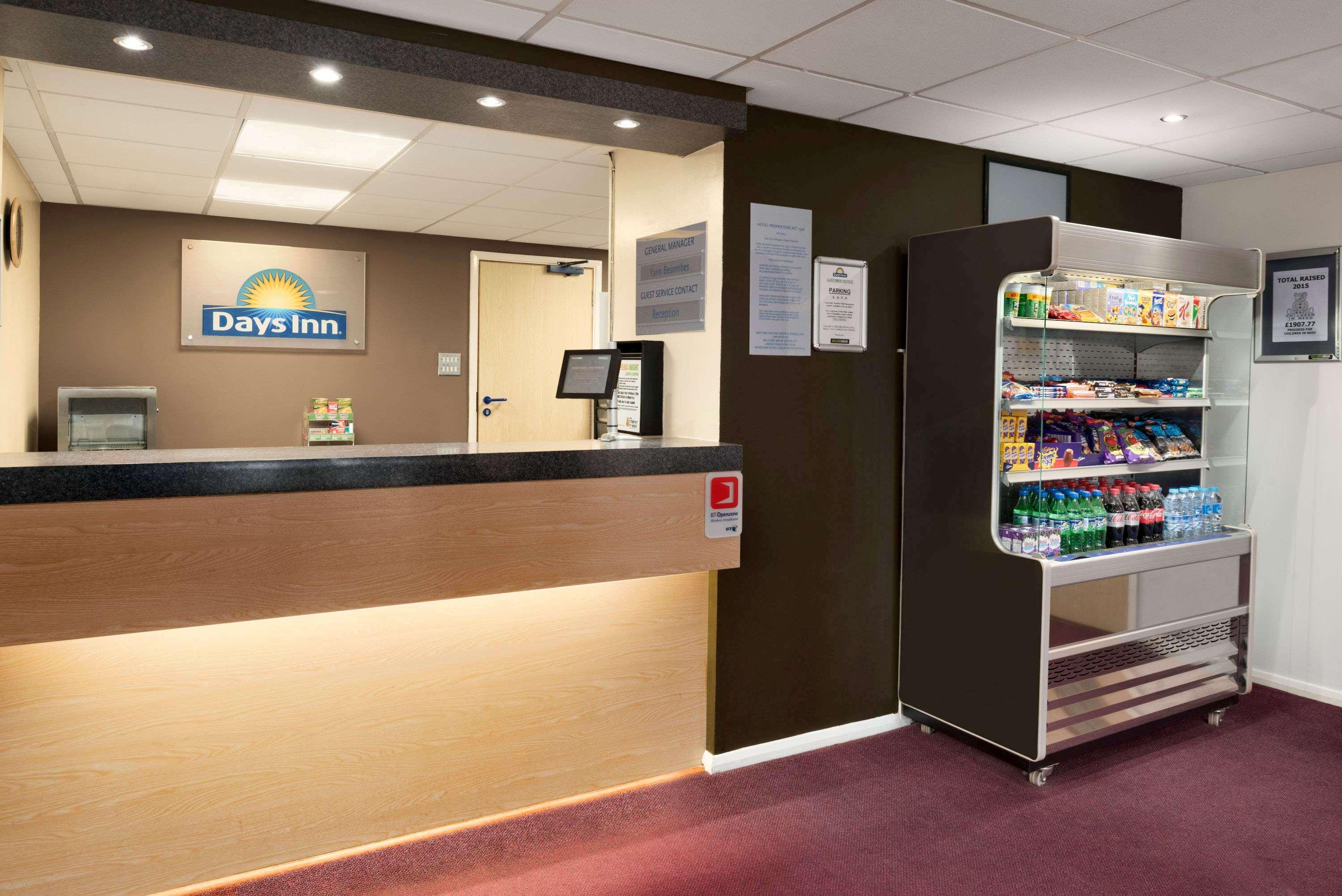 Days Inn Hotel Гретна-Грин Экстерьер фото