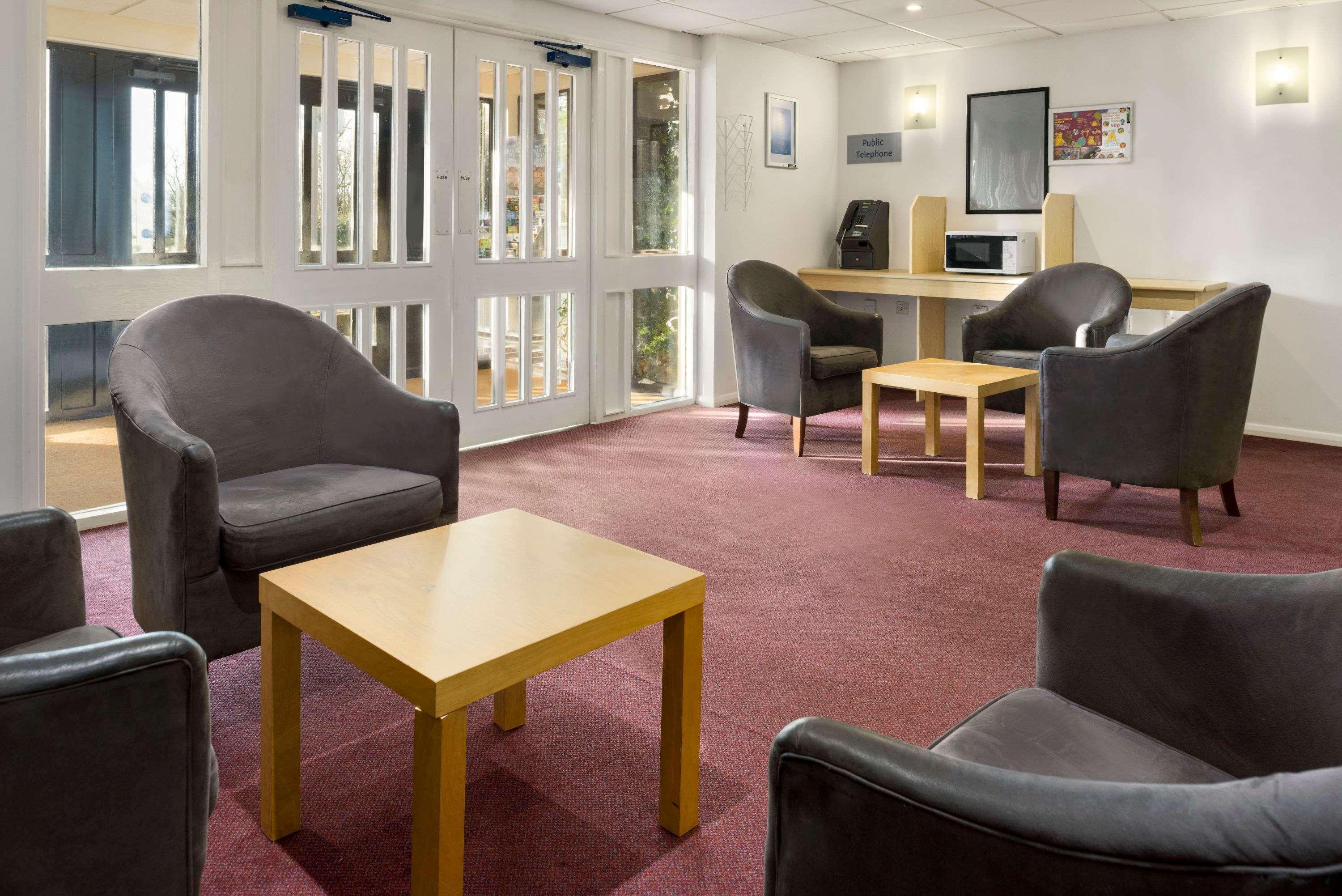 Days Inn Hotel Гретна-Грин Экстерьер фото